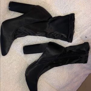 Cape Robbin mid calf length black boots with heel